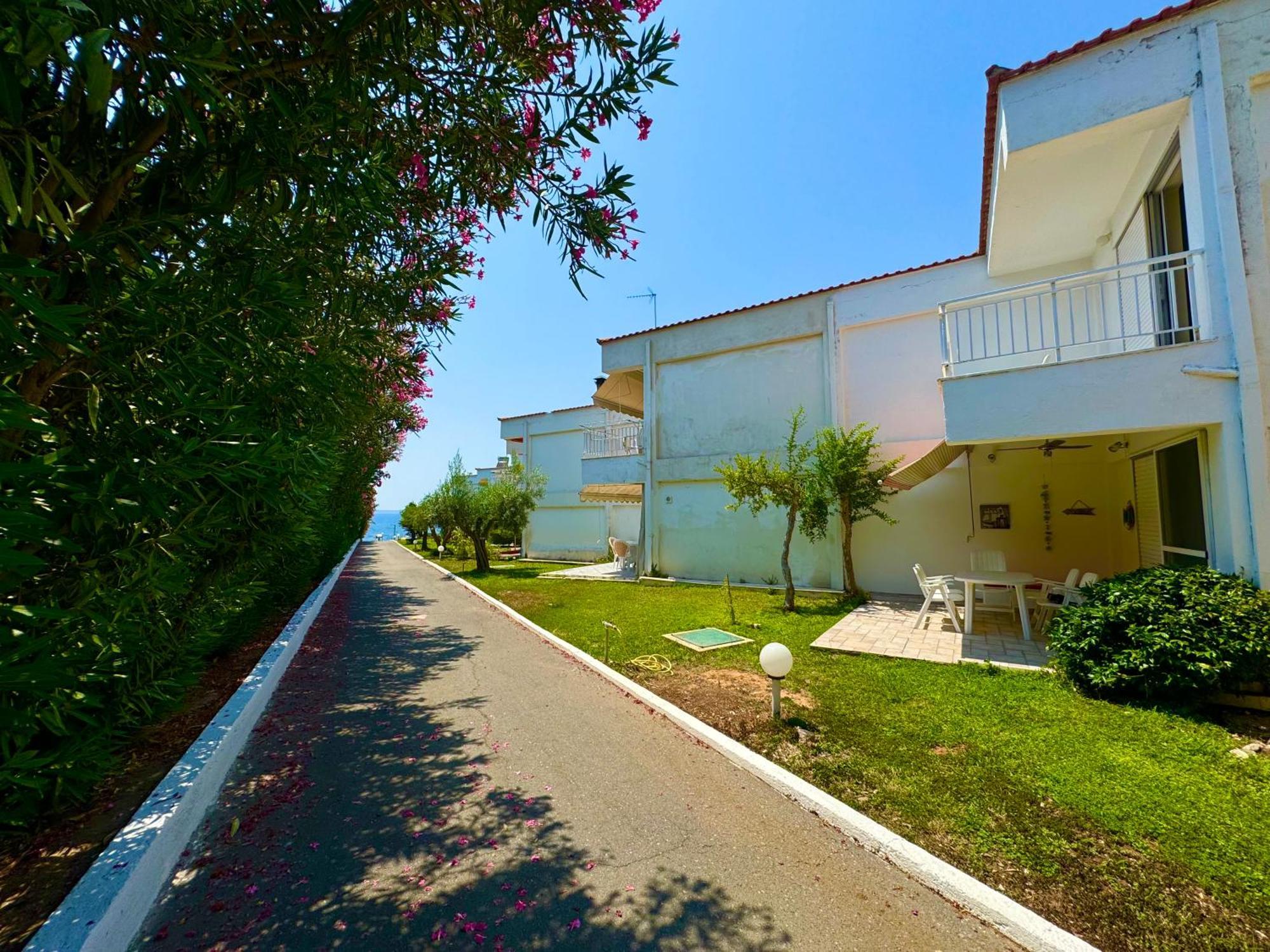 Villa Garden House Gerakini Exterior foto