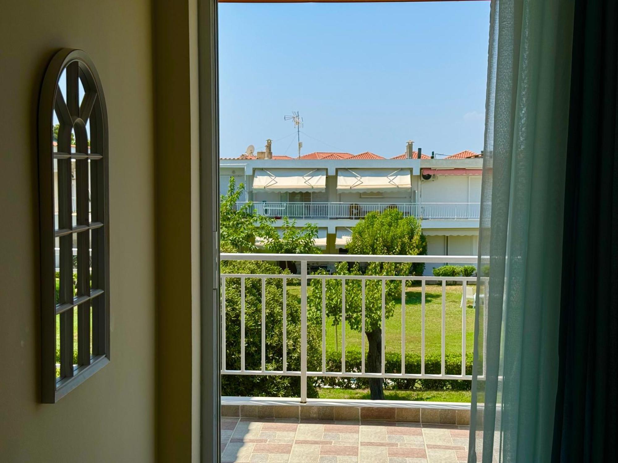 Villa Garden House Gerakini Exterior foto